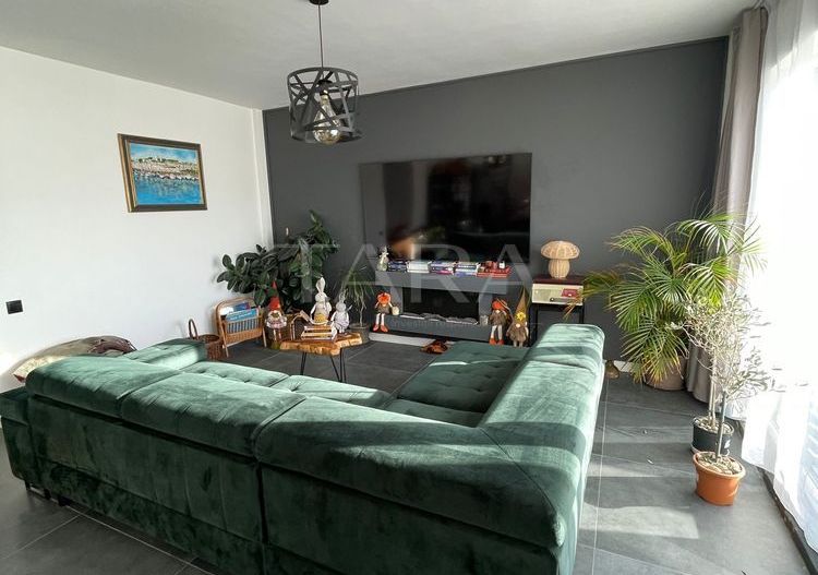 Apartament cu 3 camere decomandate și rooftop spectaculos. - Poză 1