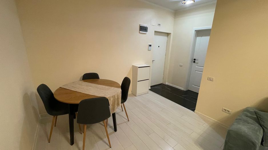 De Închiriat Apartament 2 Camere, Centrală, Parcare, Confort Urban - Poză 4