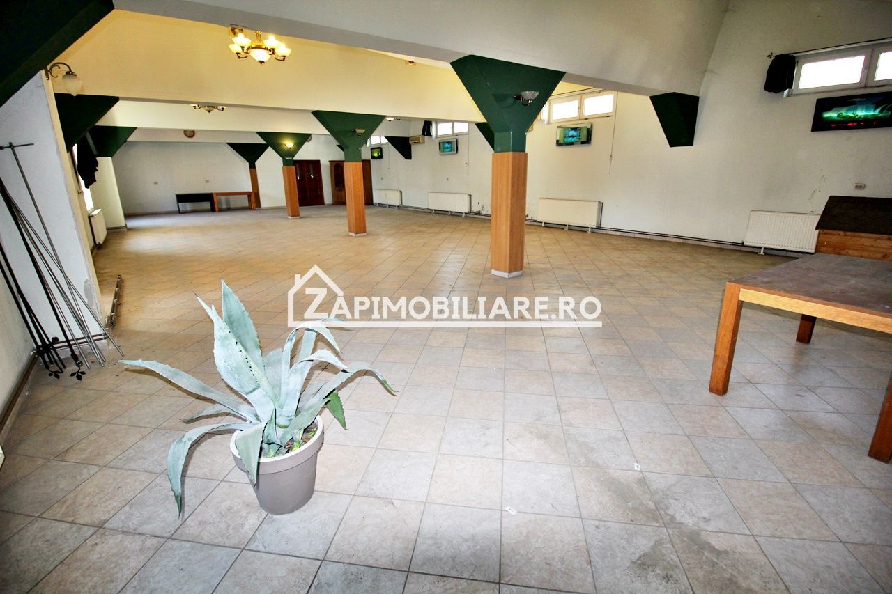 Spatiu Comercial zona Gh.Doja,200 mp utili,2 parcari private - Poză 2