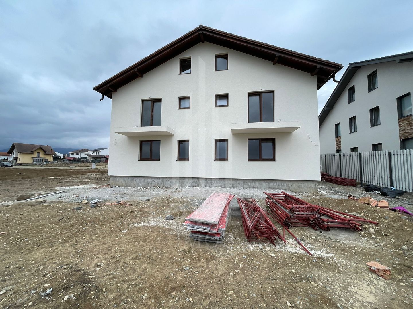 Cvaduplex de vânzare | Oraș Cisnădie-Sibiu - Poză 4