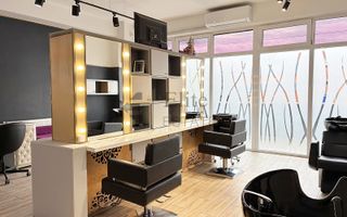 Salon de inchiriat la cheie | 9 posturi de lucru | Iosia - Poză 1