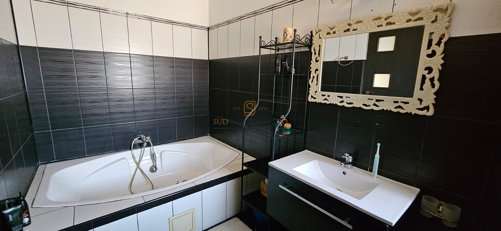 Vila individuala, P+1+M, 4 camere, Parcul Carol, Eroii Revolutiei - Poză 19