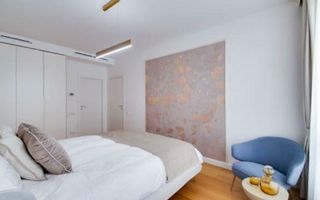 Apartament spatios de vanzare | Herastrau 2 camere + logie - Poză 13