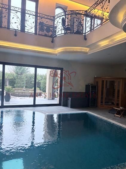 Vila deosebita cu piscina interioară - Poză 6