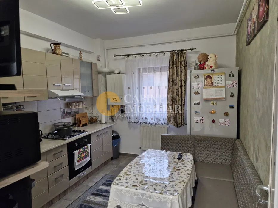 2 camere decomandat - 58 mp - Etaj 3/4 - Vișoianu - Poză 1