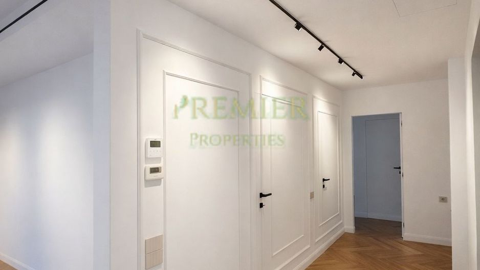 Apartament 3 camere 83 mp balcon generos 1 parcari zona linistita - Poză 1