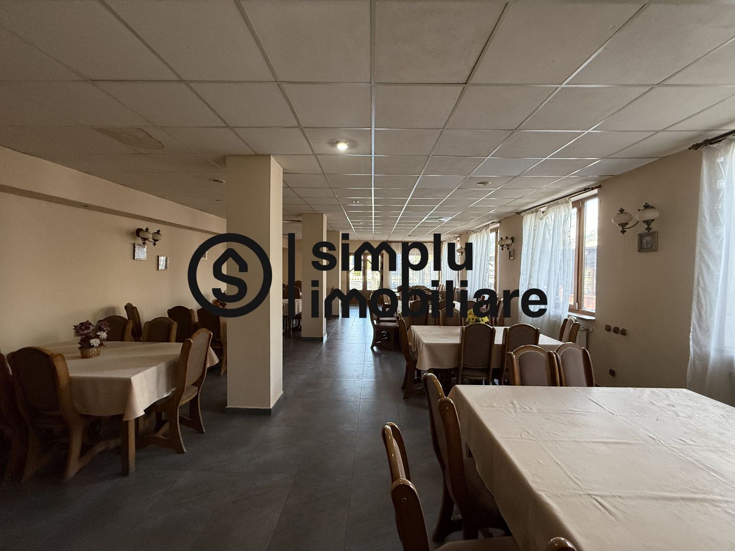 Spatiu Comercial Calea Bucuresti, langa Oltenia Garden - Poză 24