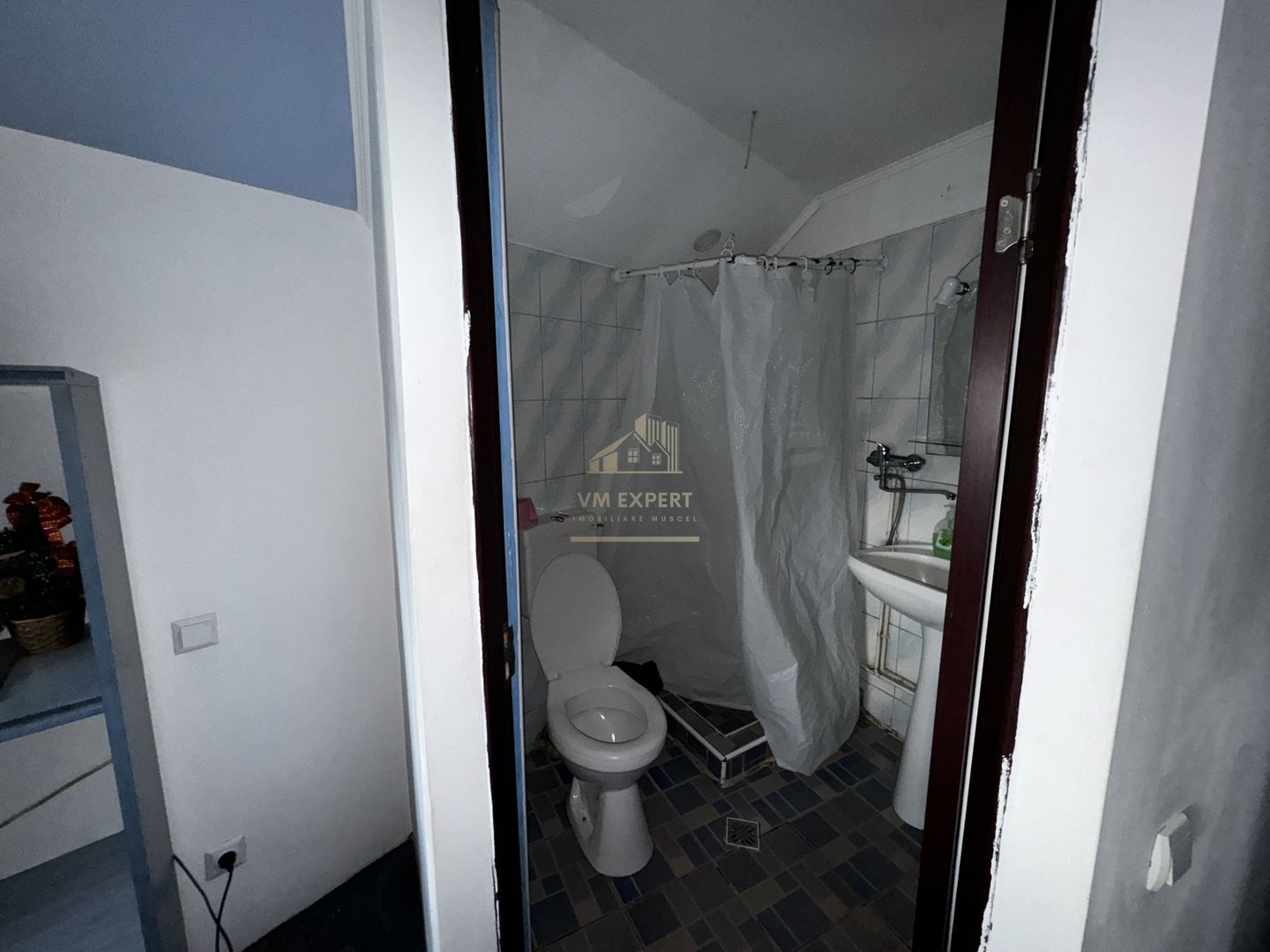 VILA - PENSIUNE CU RESTAURANT + SI TEREN 6406 MP, VALEA MARE PRAVAT, - Poză 23