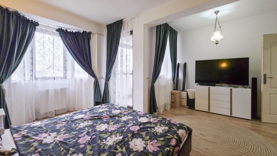 Casă 11 camere cu livadă pe Strada Republicii, Dragomirești-Deal - Poză 19