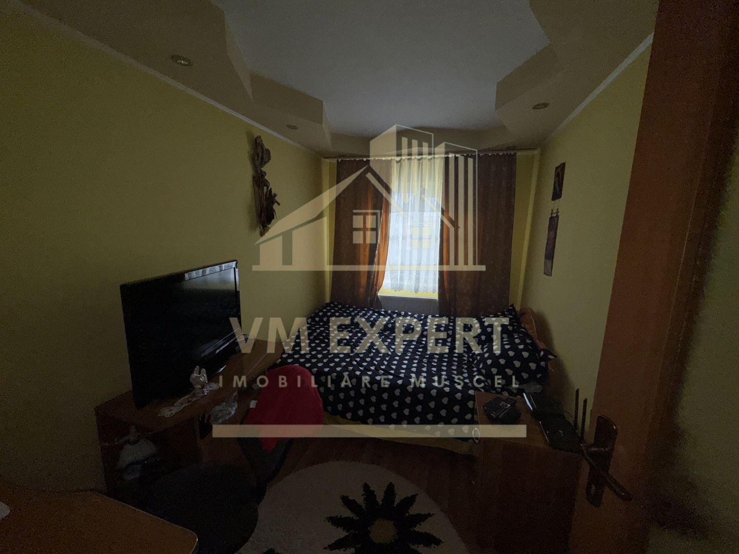 APARTAMENT 3 CAMERE ETAJ 4 VISOI - Poză 16