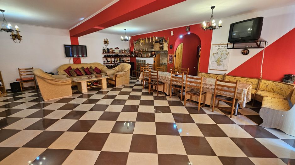 Vila 7 camere 320 mp- Valea Neagra-Prahova, mobilata/utilata complet! - Poză 2