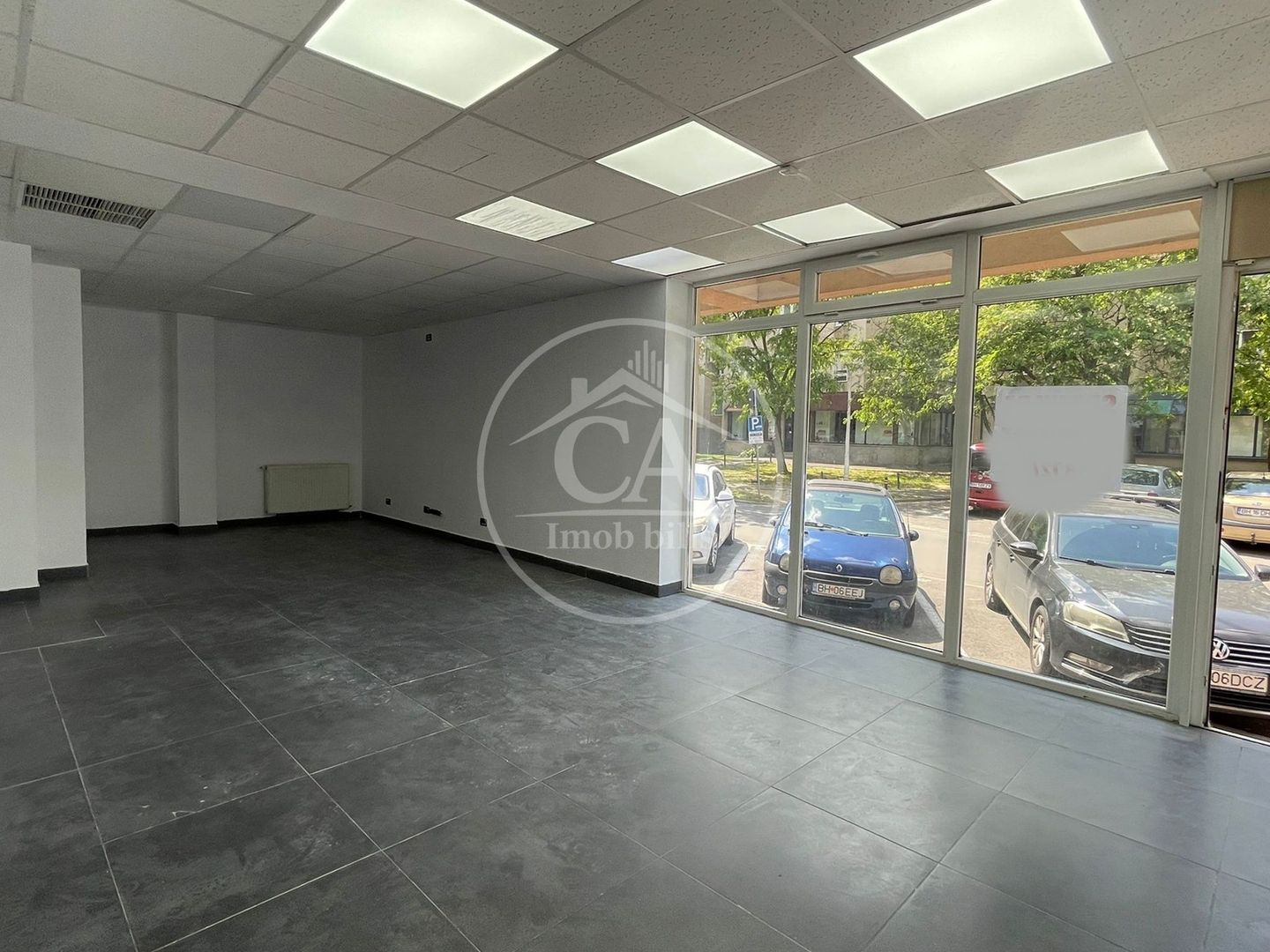 Spațiu comercial de închiriat în zona Ioșia-Nord, Oradea - Poză 2