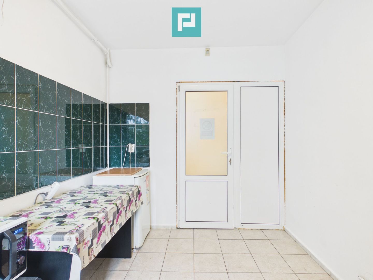 Apartament decomandat 3 camere cartier Tudor - Poză 13