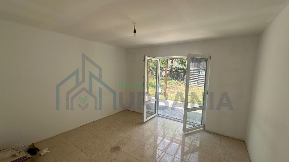 Casă P+M cu 2.400 mp teren intravilan, două deschideri la stradă – Tătăruși, Iași - Poză 4