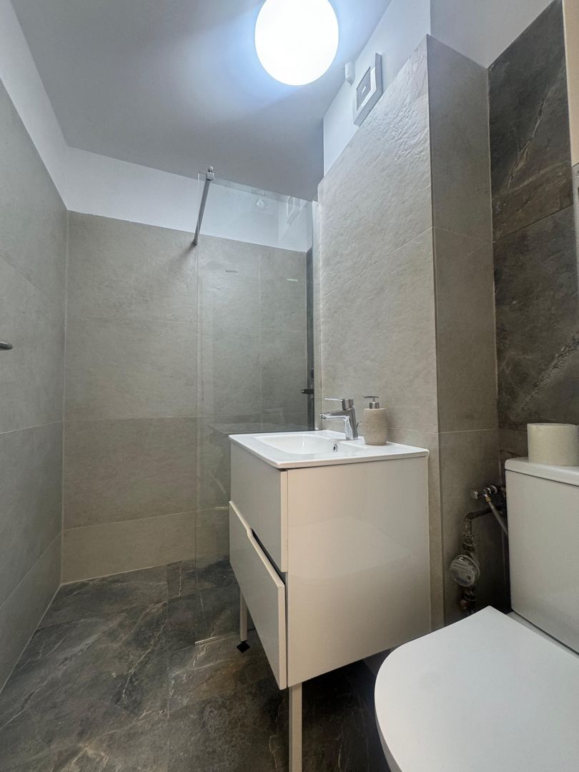 2 CAMERE - DECOMANDAT || TITULESCU- PIATA VICTORIEI - Poză 6