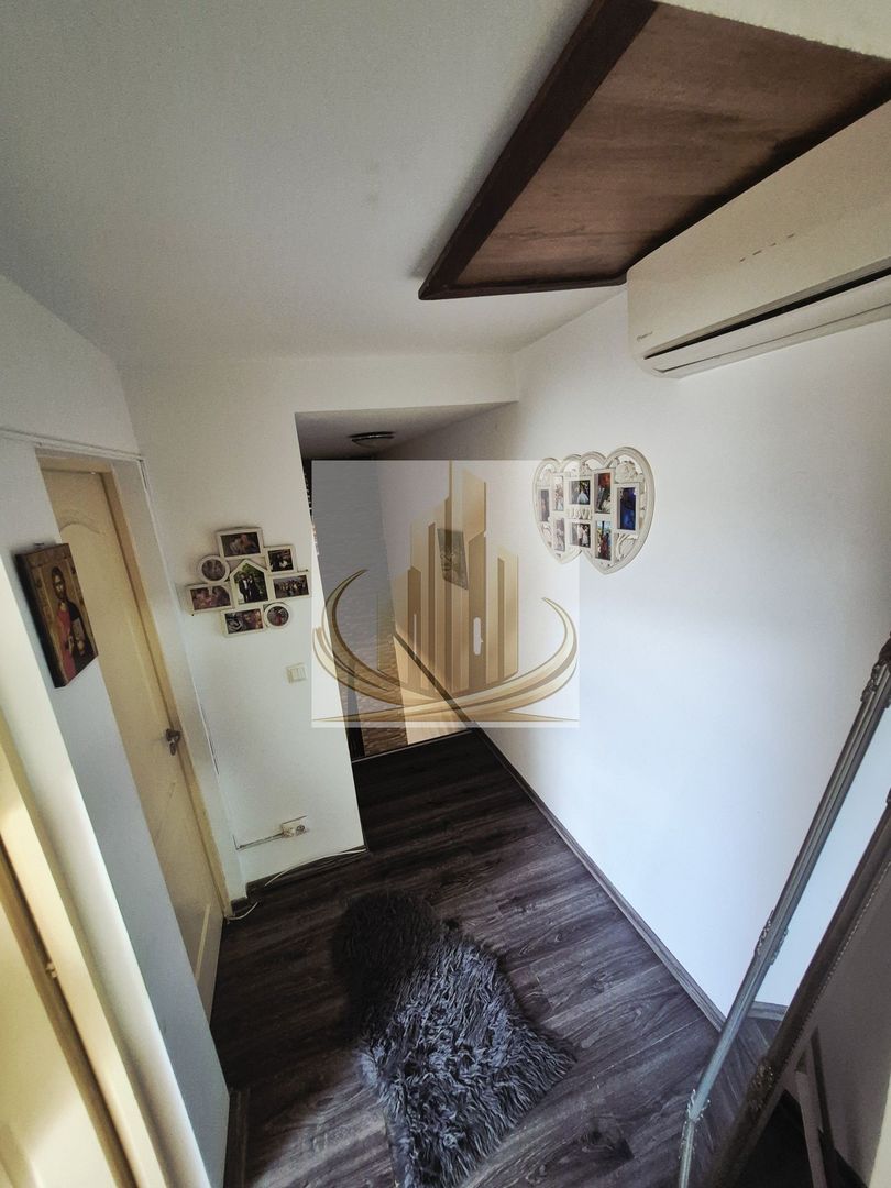 De vânzare apartament 3 camere 70mp - Poză 7