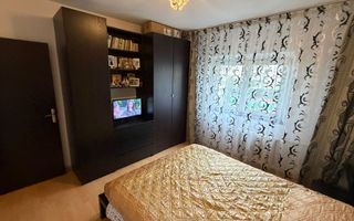 VANZARE 3 CAMERE DECOMANDAT MALL VITAN - Poză 5