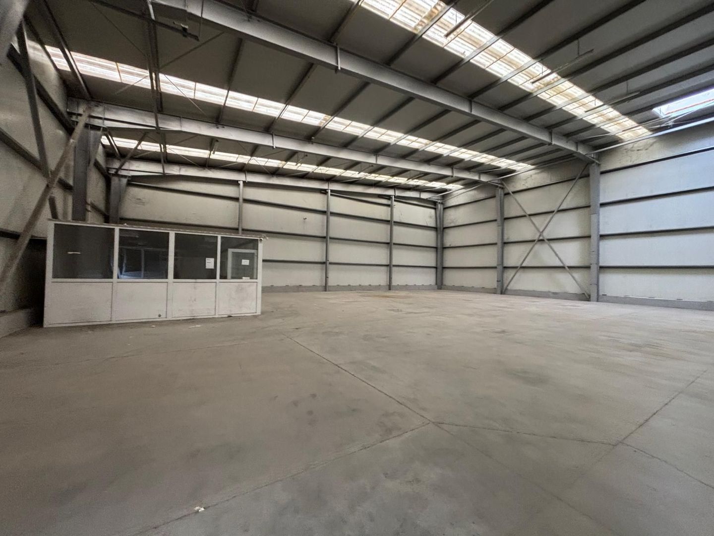 Spatiu industrial 458.21 mp in Calea Sagului - Poză 12