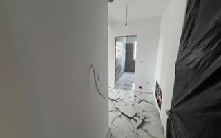 Decomandat. TVA 21% si 1 loc de parcare incluse in pret - Poză 5