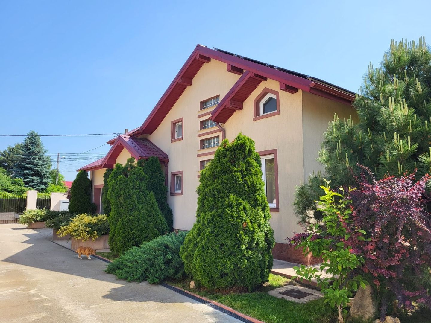 Vanzare vila individuala 5 camere - Poză 1