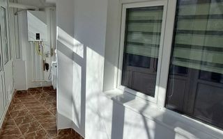 3 camere decomandat | 75 mp | 2 băi | 2 balcoane | Micro 17 - Poză 6