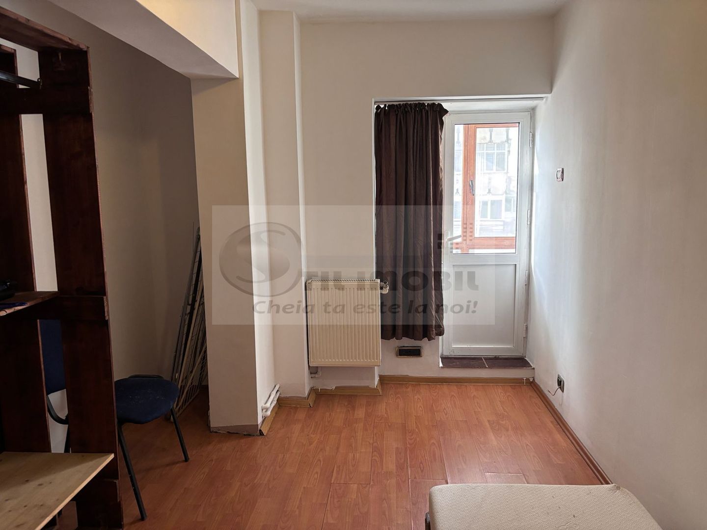 Apartament 3 camere Decomandat, et. 1, bulevard GARA - 139,900 EURO - Poză 12