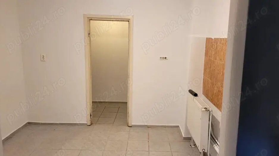 3 camere decomandat parter Aradului  2 bai 2 balcoane - Poză 5