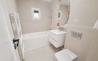 Apartament 3 camere zona Piata Cipariu! Renovat! - Poză 2