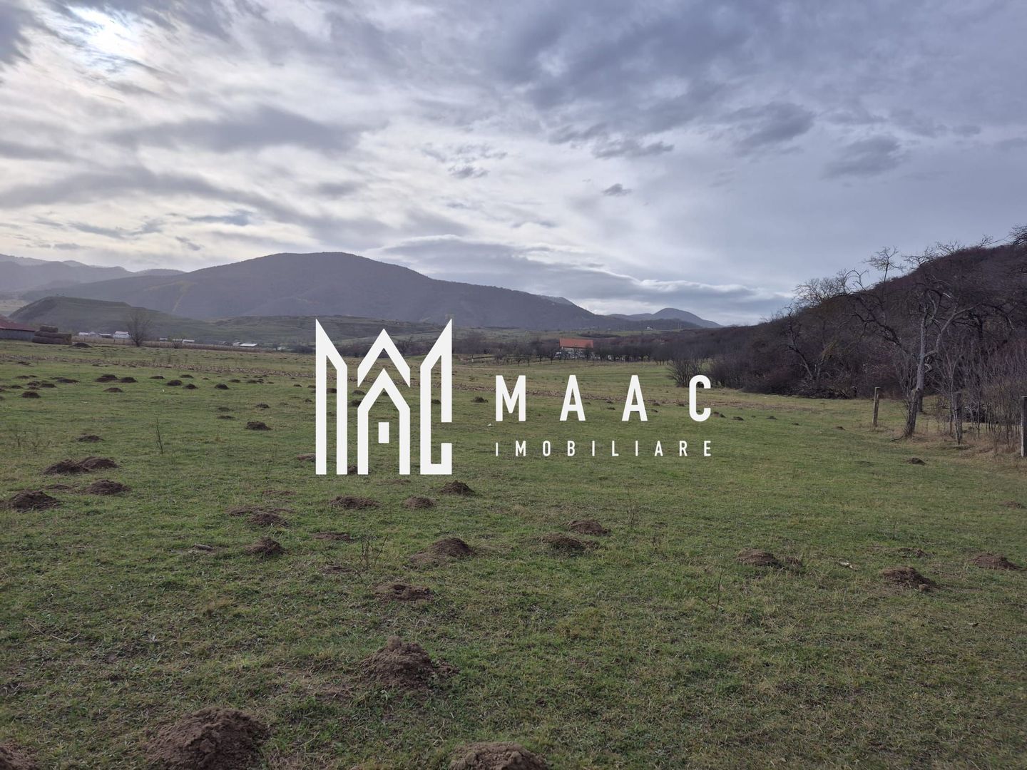 Teren de vanzare | Orlat | Extravilan - Poză 1