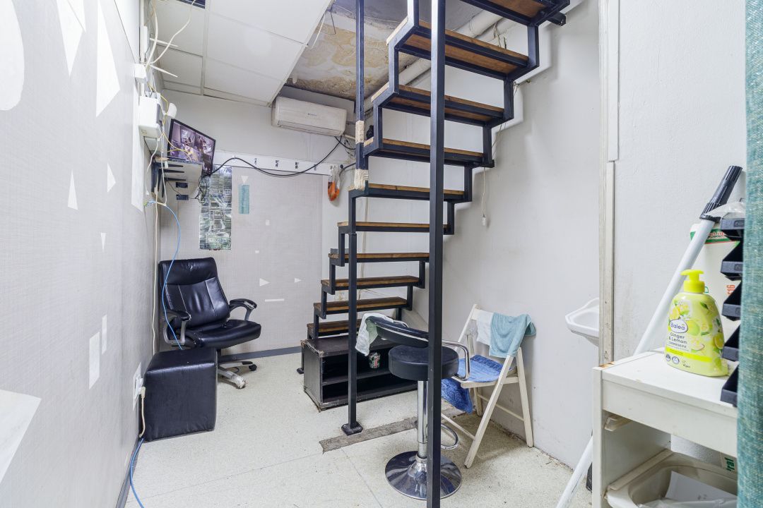 Spatiu comercial in Centrul Vechi cu chirias, cladire risc 1 - Poză 4