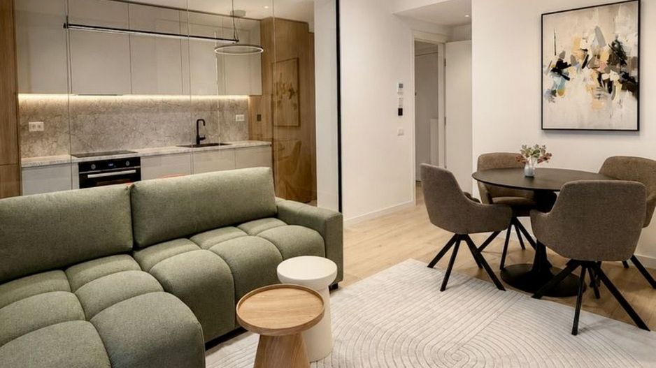 First Rental | Exclusive 2 Room Apartment | Park View - Poză 1