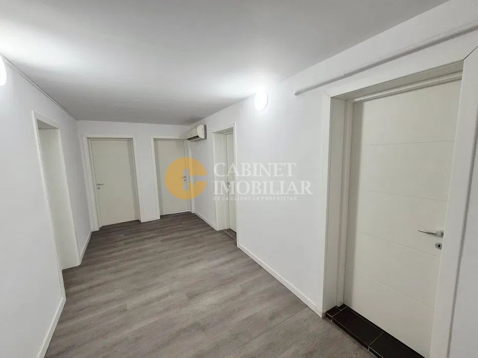 Apartament 3 camere decomandat, 81 mp, Copou –  fără risc seismic - Poză 1