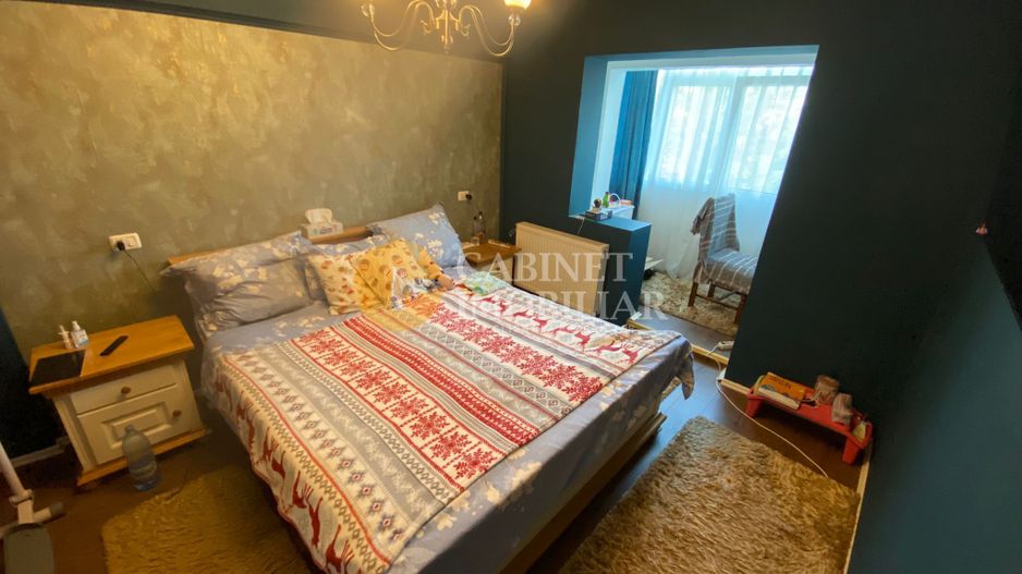 3 Camere Decomandat - Galata - Etaj 2 - Poză 1