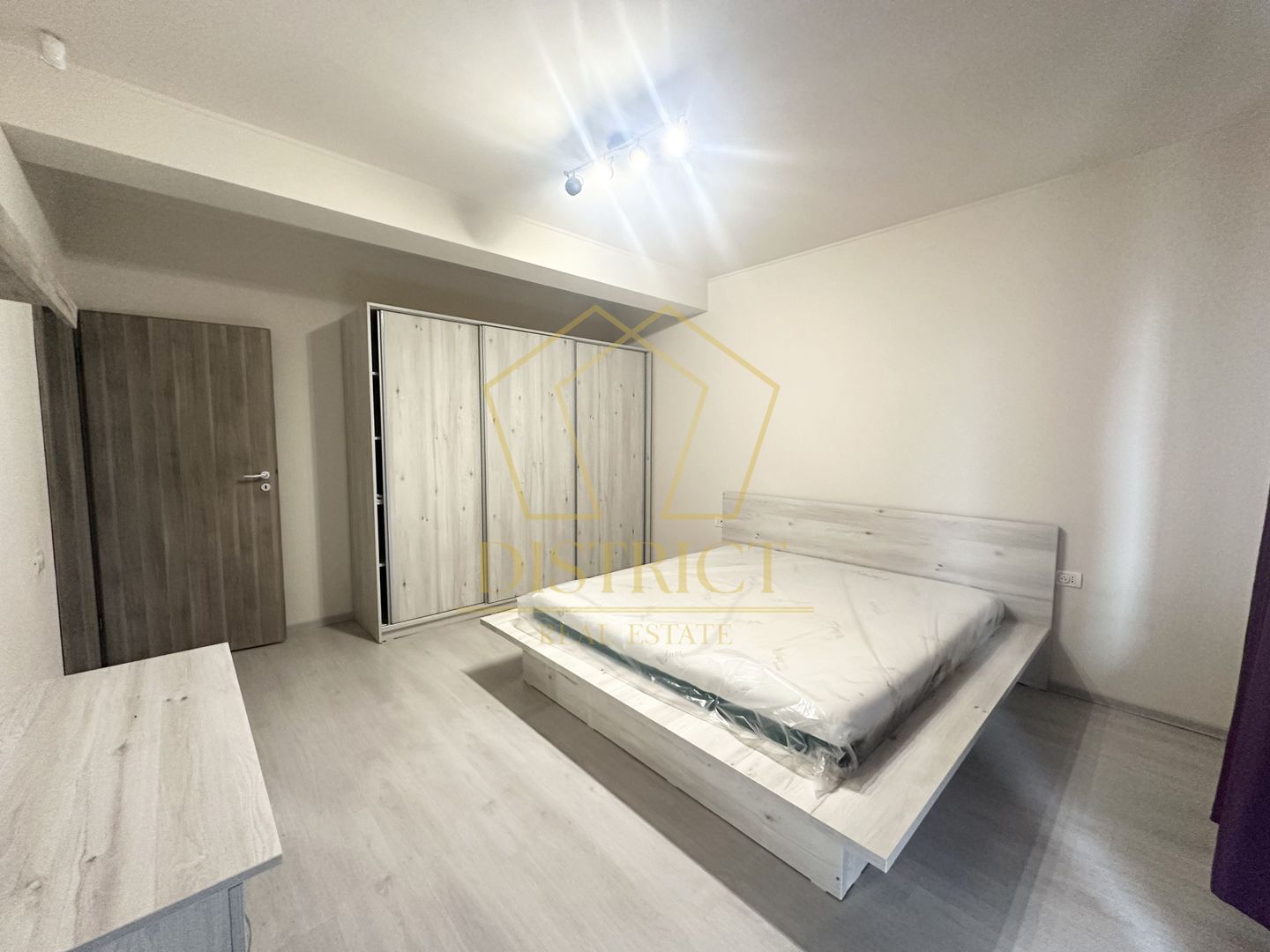 Casa superba cu 4 camere | Giroc | Hotel IQ | PetFriendly - Poză 3