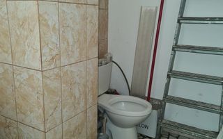 De vanzare spatiu comercial cu 4 camere, Port, 85.000 euro - Poză 6