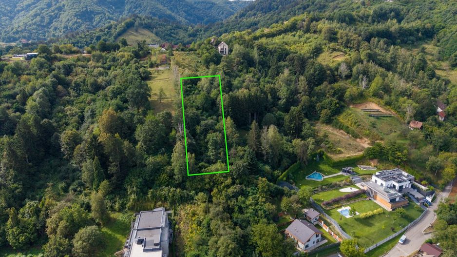 COMISION 0% | TEREN INTRAVILAN 3.731 MP | OPORTUNITATE RARĂ | BRAȘOV - Poză 1