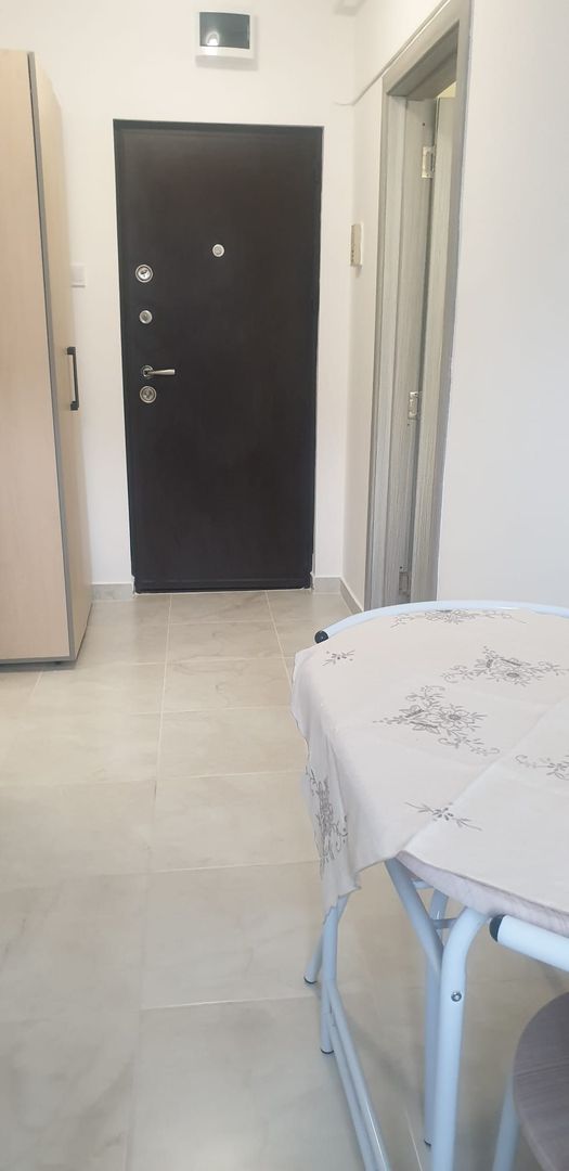 Garsoniera de inchiriat Astra - Poză 9