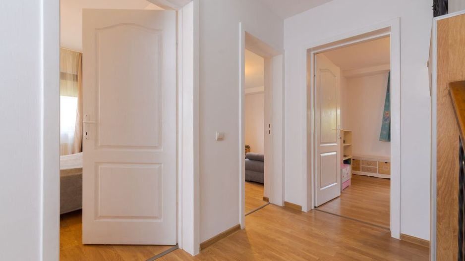4 camere in triplex, teren 334 mp si terasa – Dumbravita, str. Magura - Poză 30