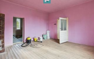 Casă cu teren generos Vărădia de Mureș - Stejar - Poză 20