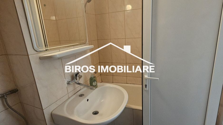 Garsoniera decomandata Lapus - Poză 4