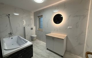 Casă / Vilă cu 4 camere de vânzare în Ultracentral, Botosani - Poză 10