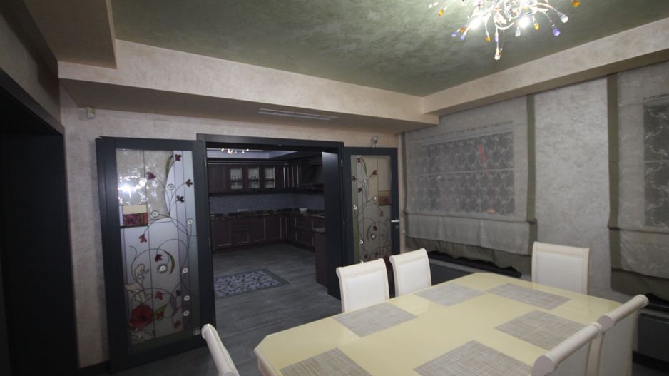 Lux la 5 minute de Iulius Twon - Poză 60