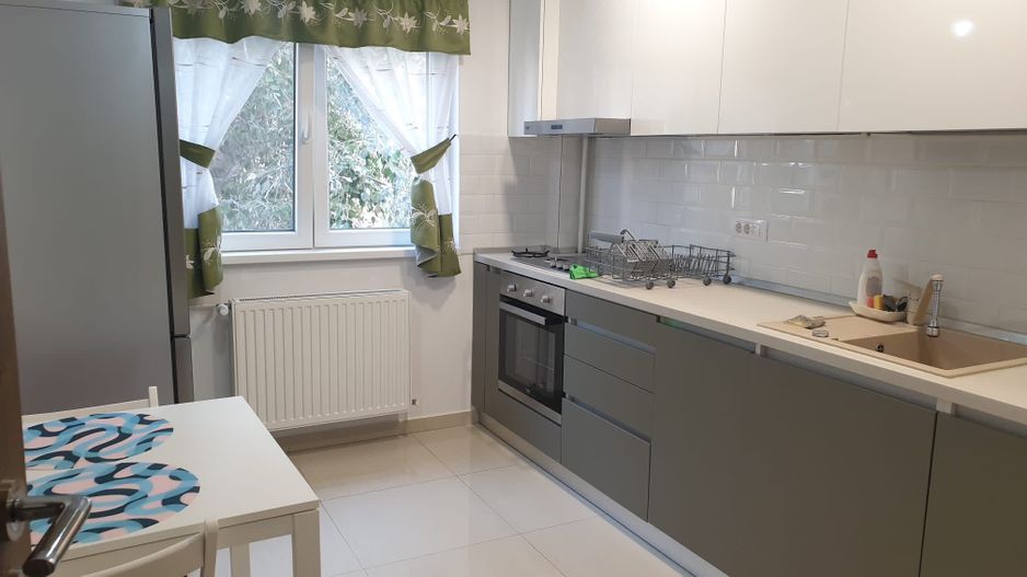 Închiriez Apartament 3 camere 2 bai metrou Gorjului 3 minute ,lift - Poză 2