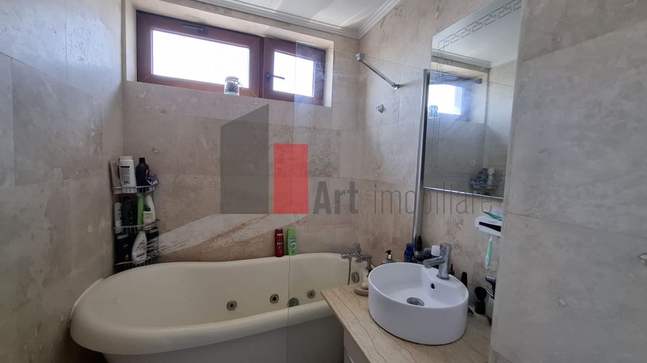 Apartament in zona Beller-Parc Floreasca, "VEDERE PANORAMICA" - Poză 11