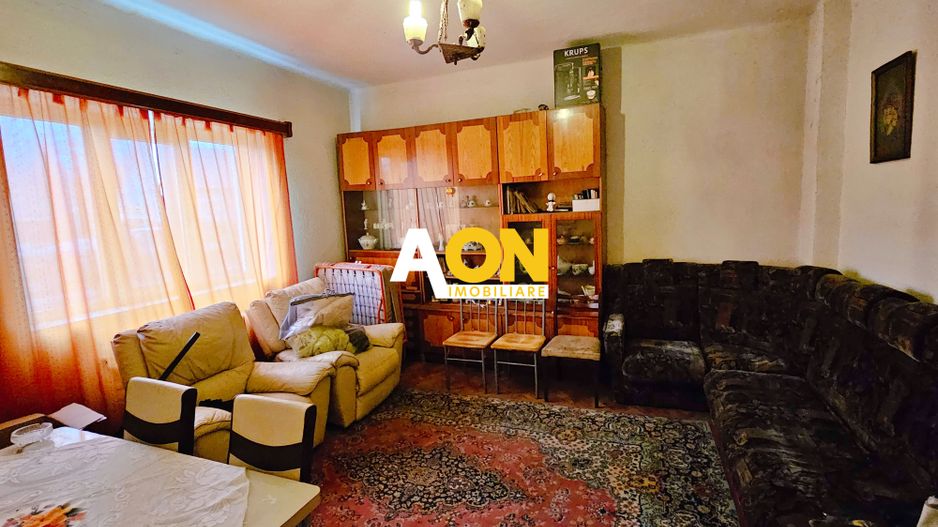 Casa 6 camere, 389 mp teren, P+1, in zona Garii - Poză 13