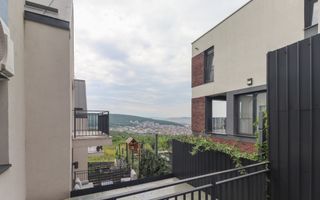 Casa insiruita cu finisaje de lux in cartierul Europa - Poză 10