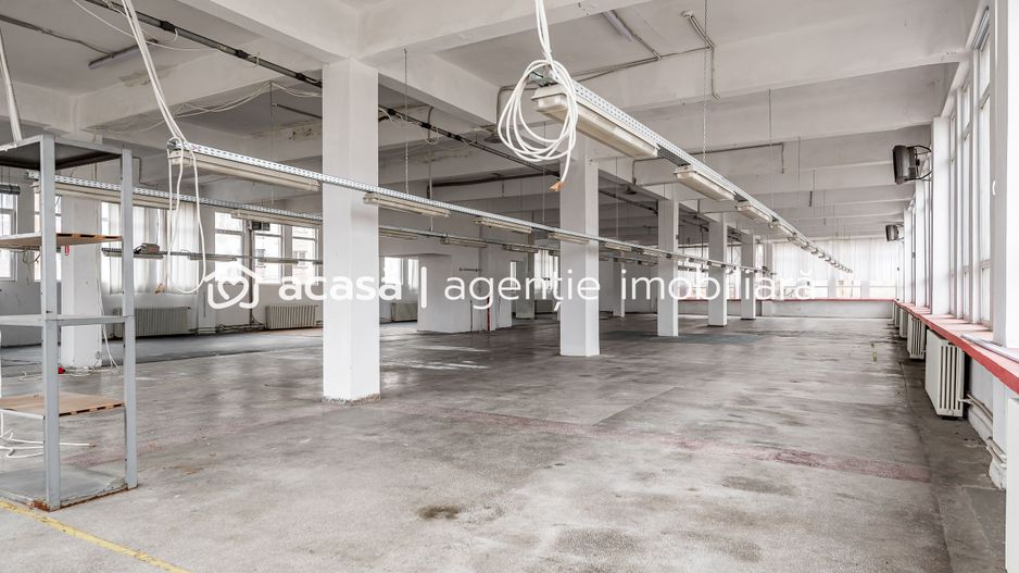 Hala productie si depozitare - Poză 1