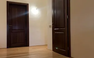 Casa individuala pozitie foarte buna si teren generos - Poză 14