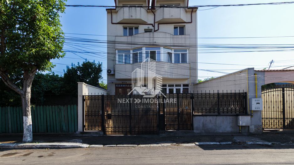 Vila S+P+2E+ M, garaj si spatiu comercial, Km4-5 - Poză 18