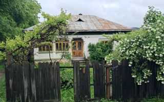 Casă și teren intravilan Polovragi - Poză 1